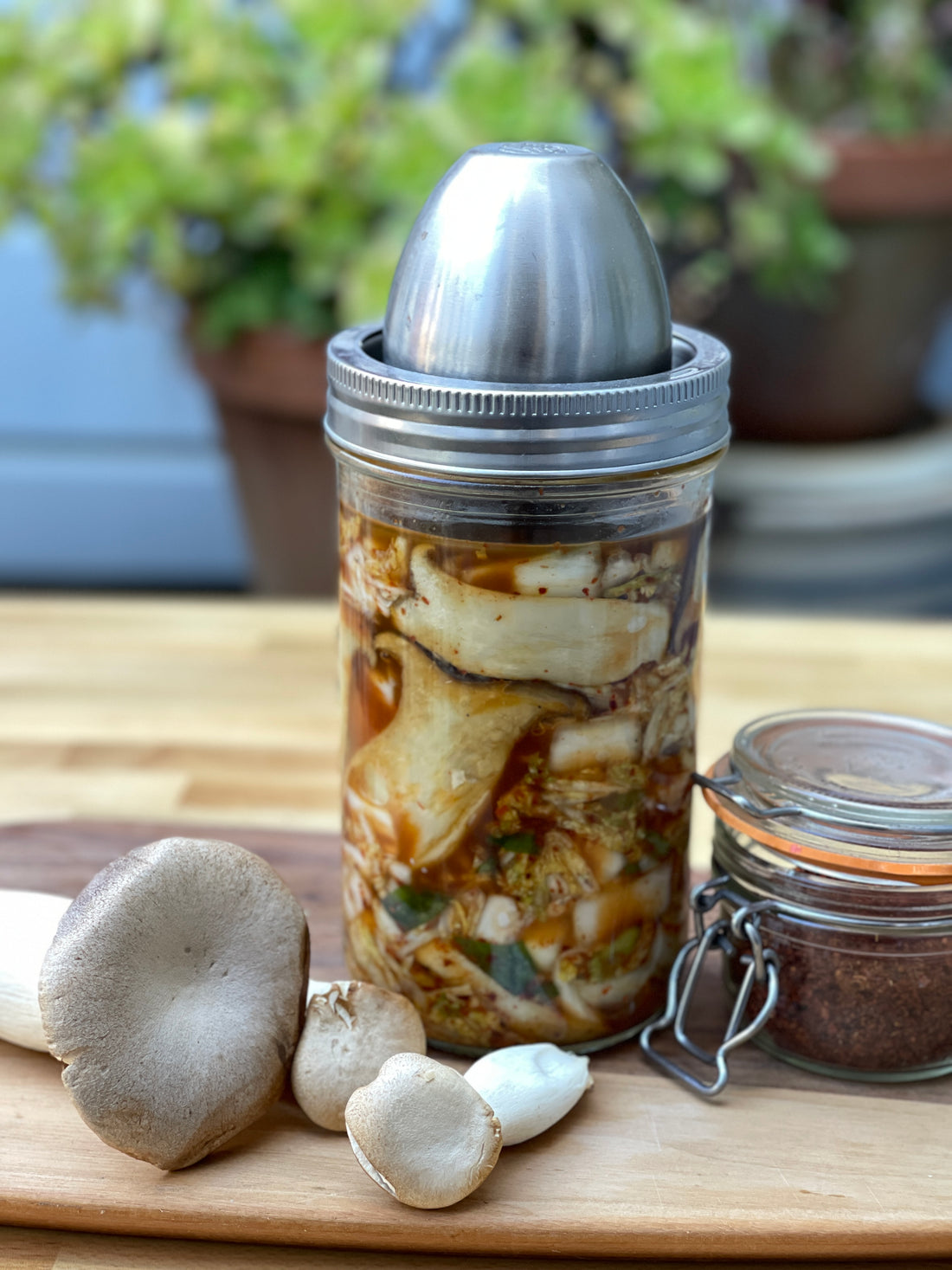 Kimchi with King Trumpet Mushrooms